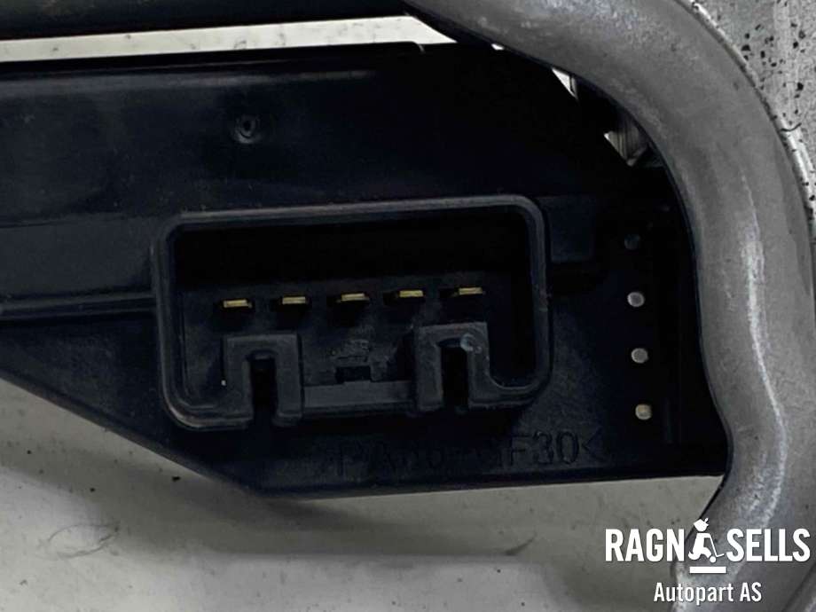 Viskermotor bakrute til Toyota Avensis 2009-2015 (Type III, Fase 1)  (8513005060|2596002340|)