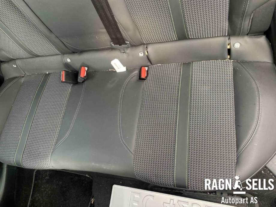 Sete bak til Peugeot e-208 2019-->>  