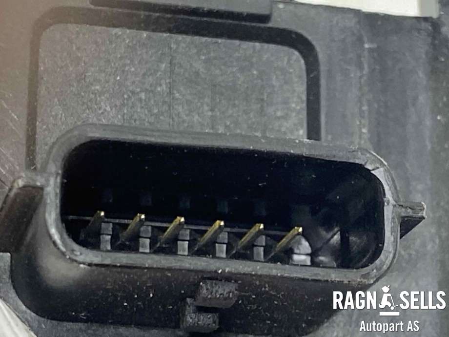 Pedal gass til Nissan Ariya 2022-->>  (18002BJ91A|)