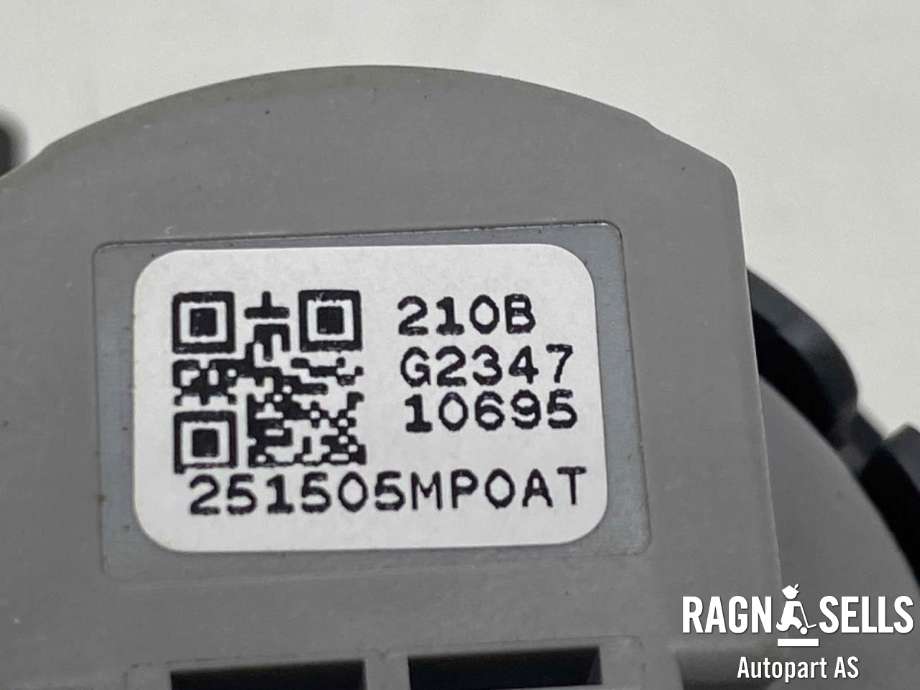 Bryter start/stopp til Nissan Ariya, 2022-->>  (251503NA0B)