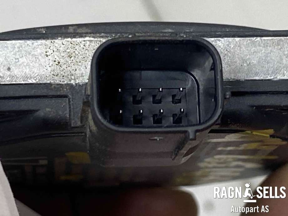 Sensor radar til Lexus RZ 2023-->>  (8816248170|)