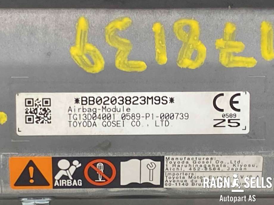 Airbag kne til Lexus RZ 2023-->>  (TG 13D04001 0589-P1-000739|)