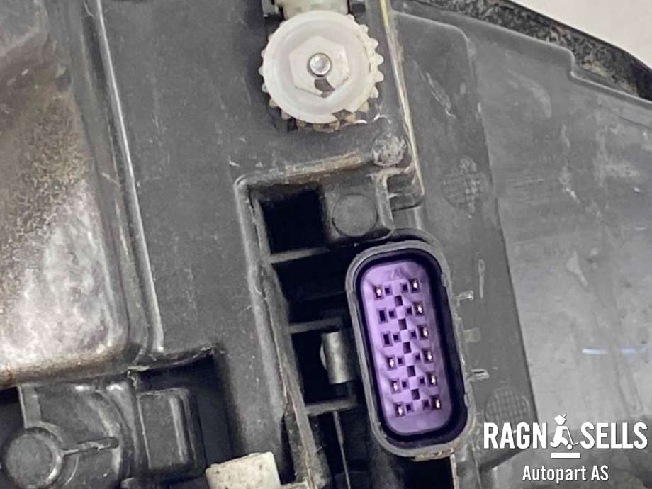 Frontlykt venstre full-LED til MG MG4 2022-->>  