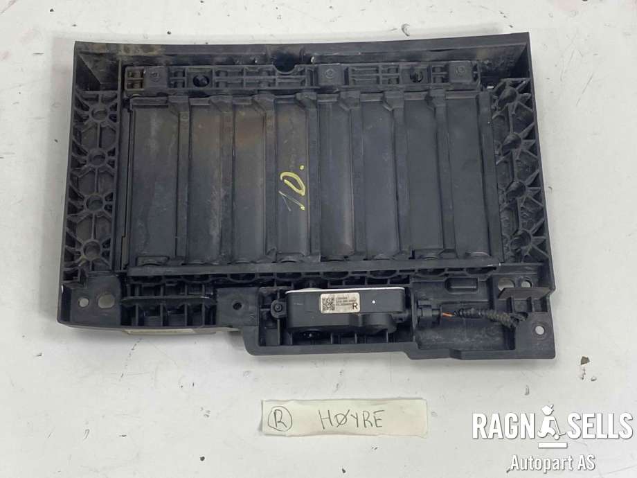Radiator kappe til MG MG4 2022-->> (SAIC|11555640|)