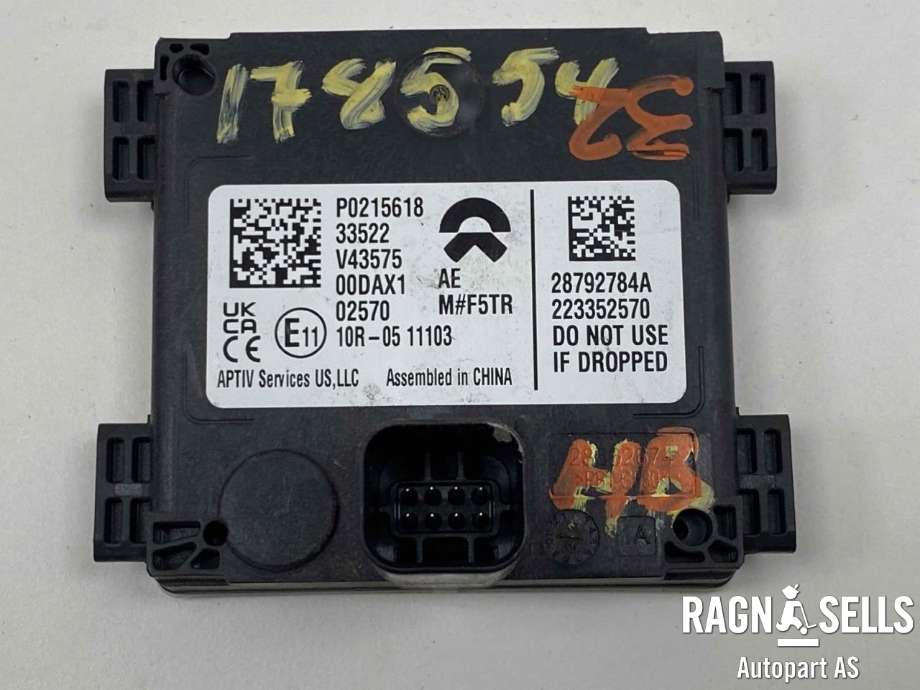 Sensor radar til NIO ET5 2023-->> (P0215618|)