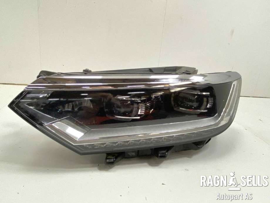 Frontlykt venstre full-LED til VW Passat 2015-2019 (Fase 1) (B8) (B8) (3G1 941 113 A|)