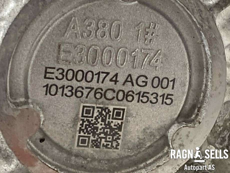 Motor elbil foran til NIO ET5 2023-->>  (P0223306|)