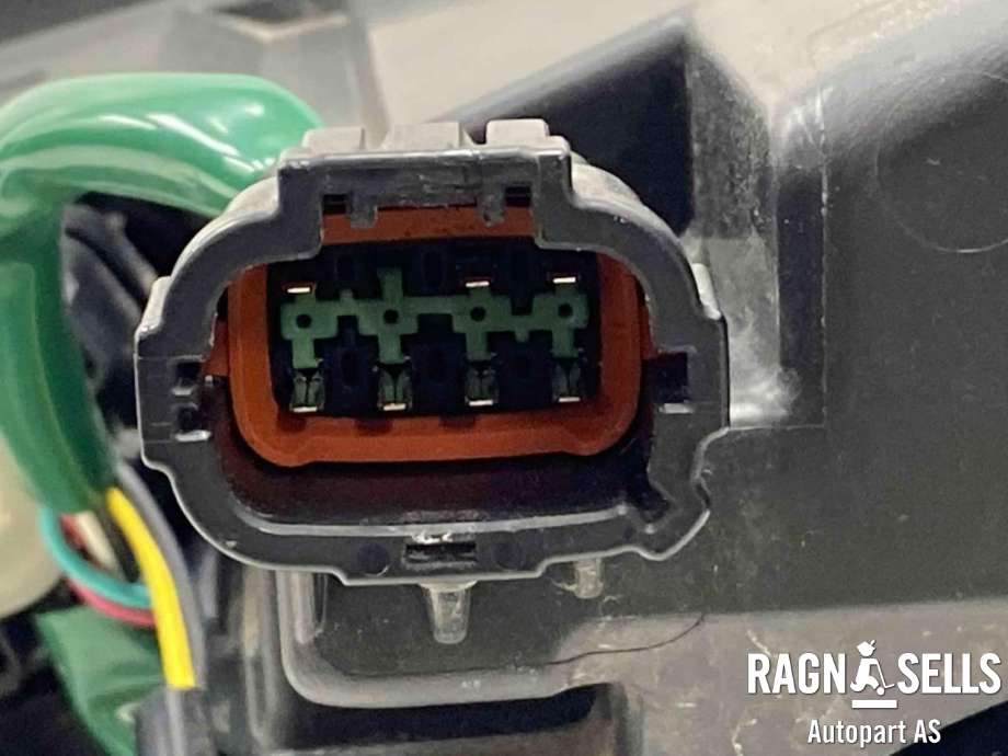 Frontlykt høyre halogen til Nissan Leaf 2018-->> (Type II)  (260105SH0A|)