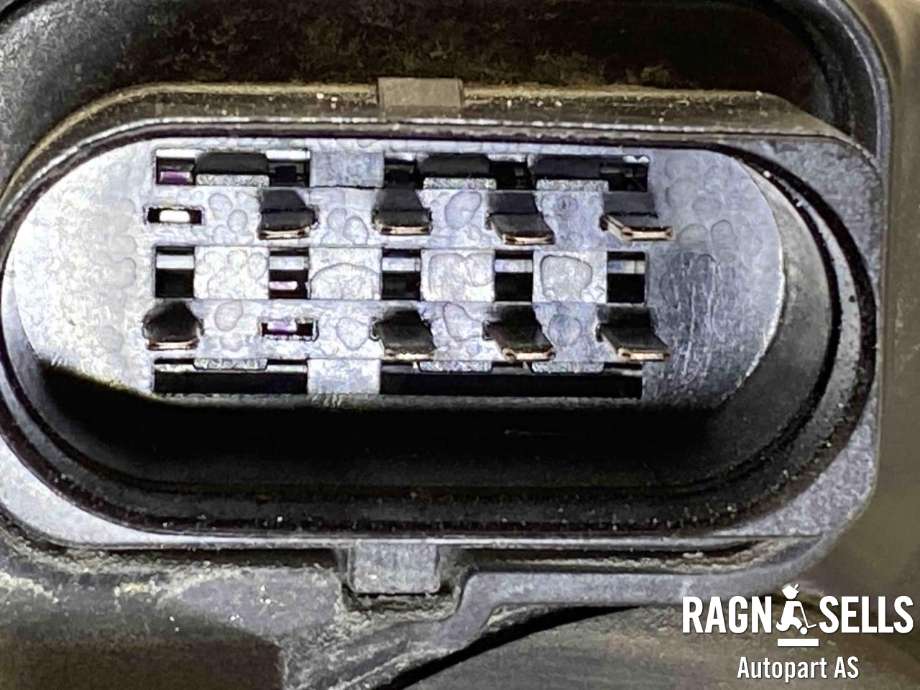 Frontlykt venstre halogen til VW Golf VII 2012-2017 (Fase 1) (5G1 941 005|5G1 941 005 E|)