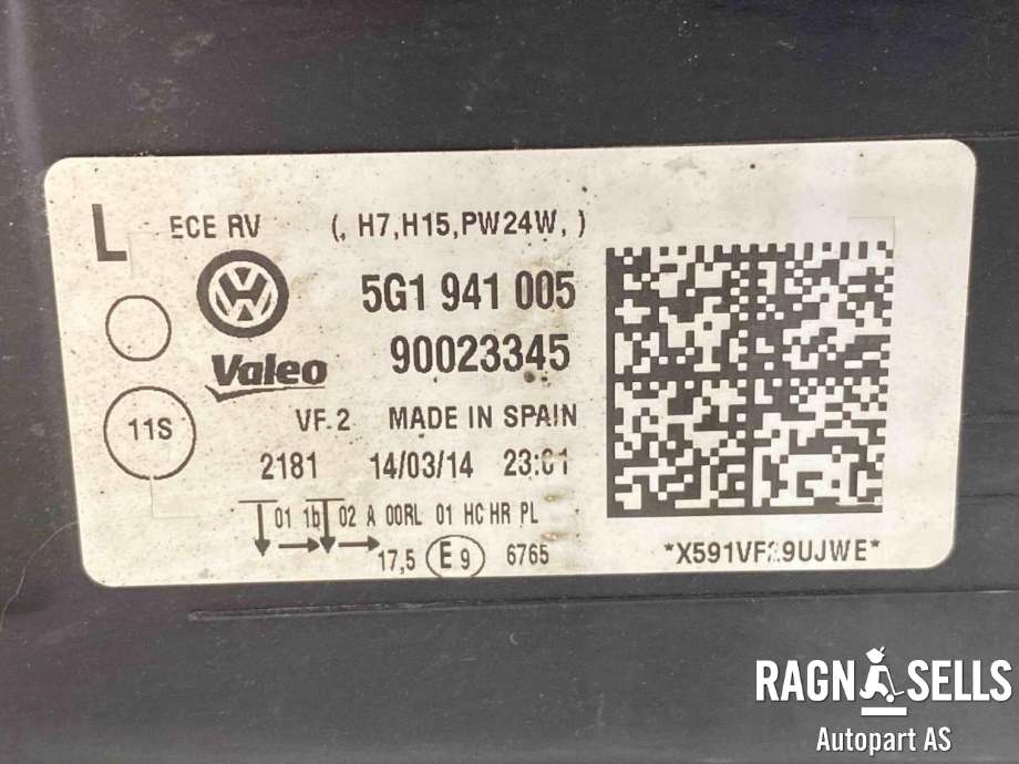 Frontlykt venstre halogen til VW Golf VII 2012-2017 (Fase 1) (5G1 941 005|5G1 941 005 E|)