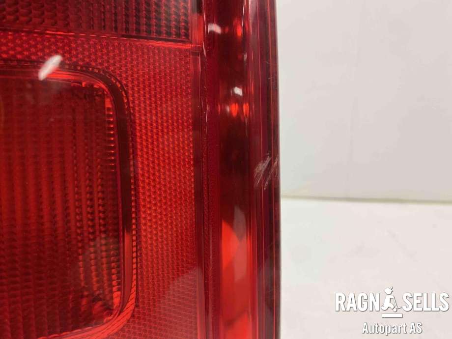 Baklykt venstre til VW Amarok 2010-2016 (Type I, Fase 1) (2H1 945 095 C|2H1 945 095 G|)