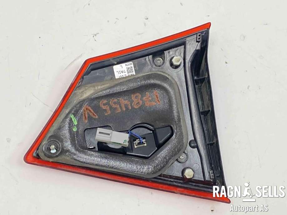 Baklykt venstre indre til Suzuki Vitara 2015-->> (Type IV)