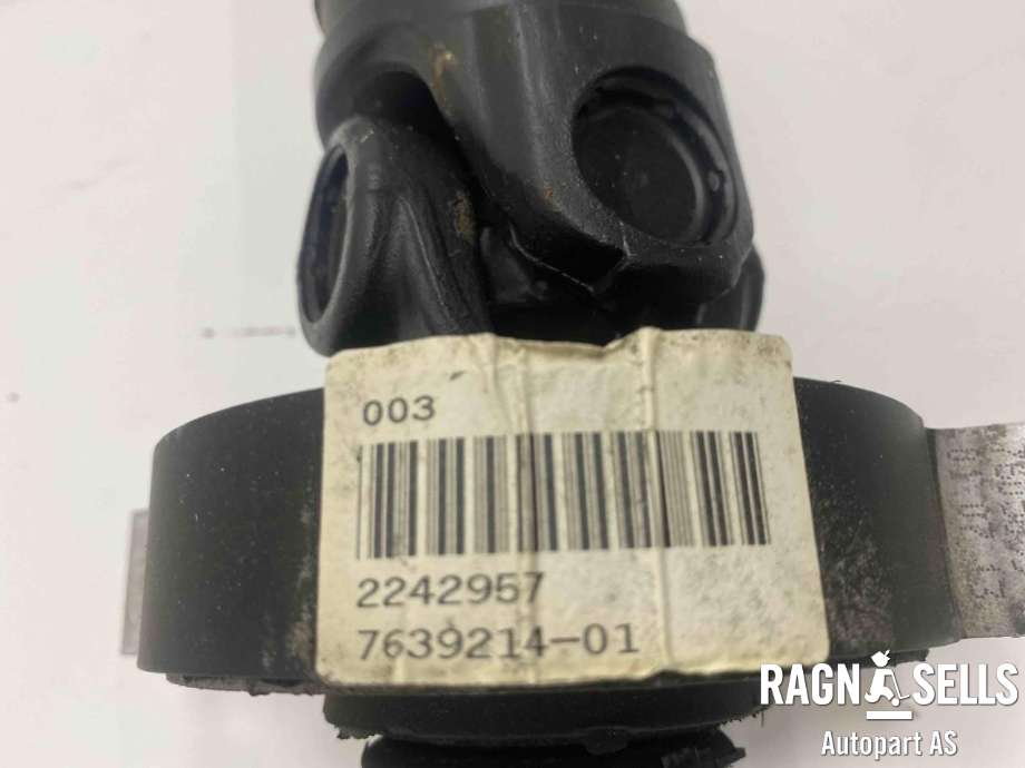 Mellomaksel til BMW 5-Serie 2010-2017 (F10/F11) (F10/F11) (7639214-01|26 10 8 693 400|)