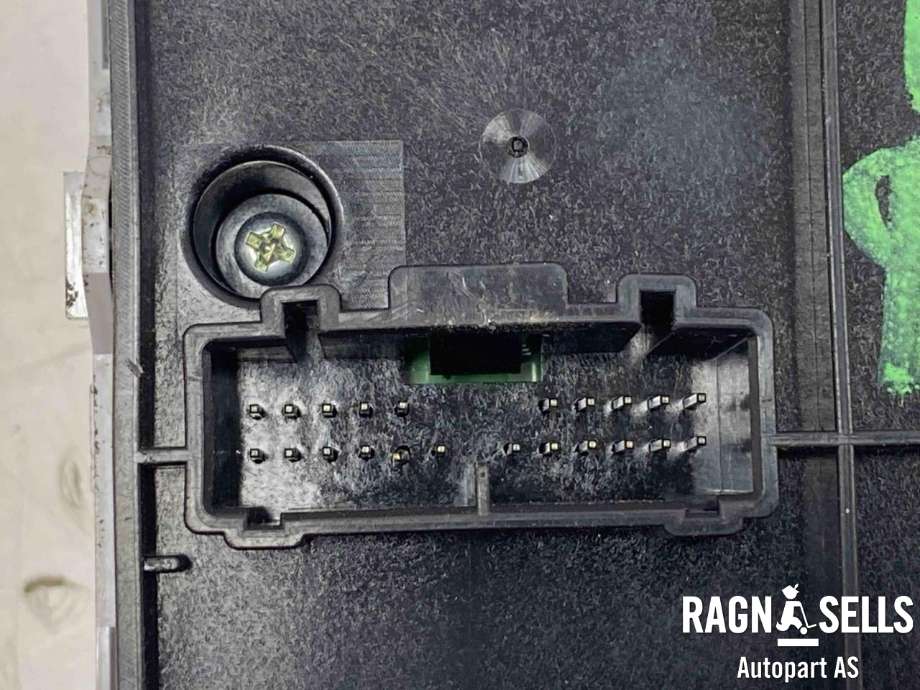 Bryter diverse til Land Rover Range Rover Sport 2005-2013 (LR081343|HY3214017BA|)