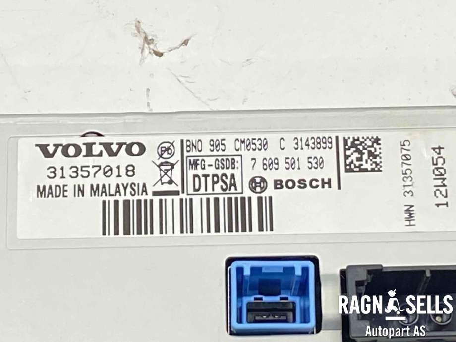 Bilstereo navigasjon skjerm til Volvo V60 2010-2013 (Type I, Fase 1)  (31350695|7505800003|)