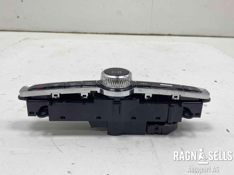 Bilstereo betjeningspanel til Volvo XC90 2015-2025 (Type II)  (31346789|)