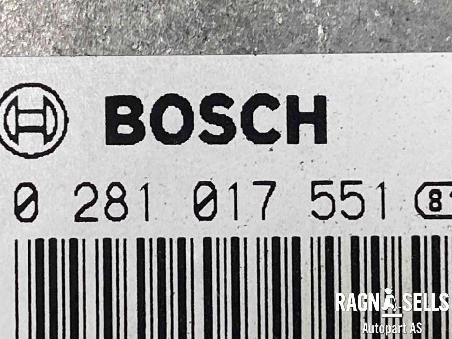 Styreenhet motor til BMW X1 2009-2015 (E84) (E84) (BOSCH|0 281 017 551|)