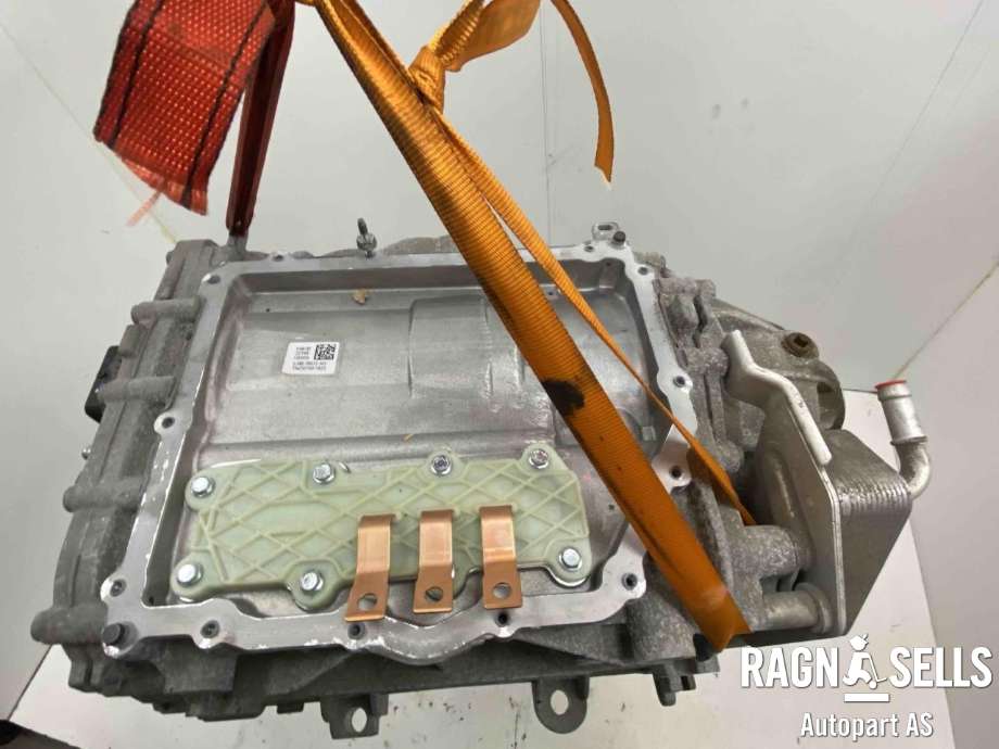 Motor elbil bak til Ford Mustang Mach-e 2020-->>  (LJ98 7B012 AG|)
