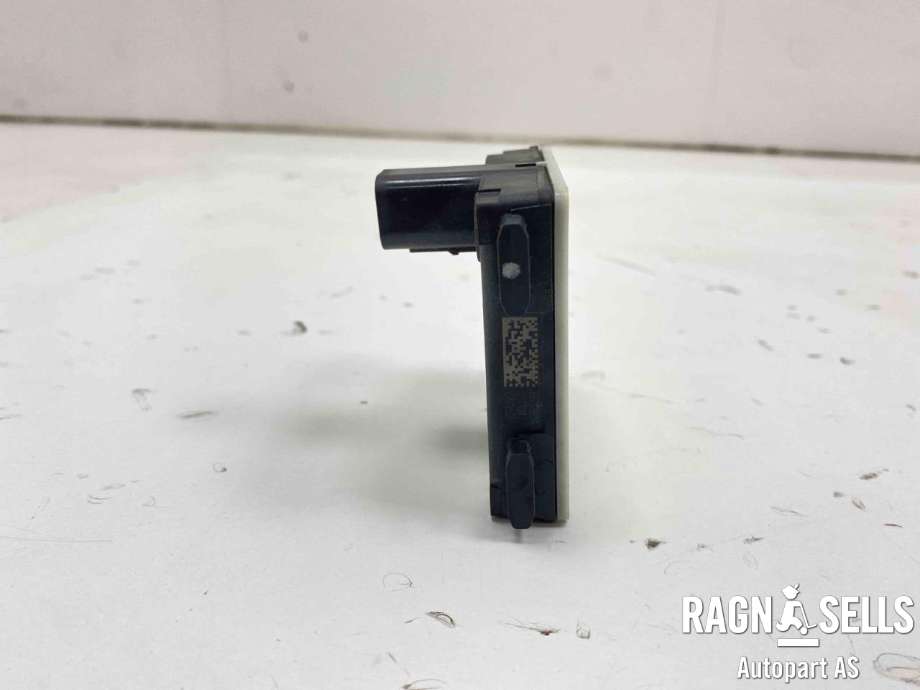Sensor radar til Ford Mustang Mach-e 2020-->>  (ML3T 14H031 AJ|)