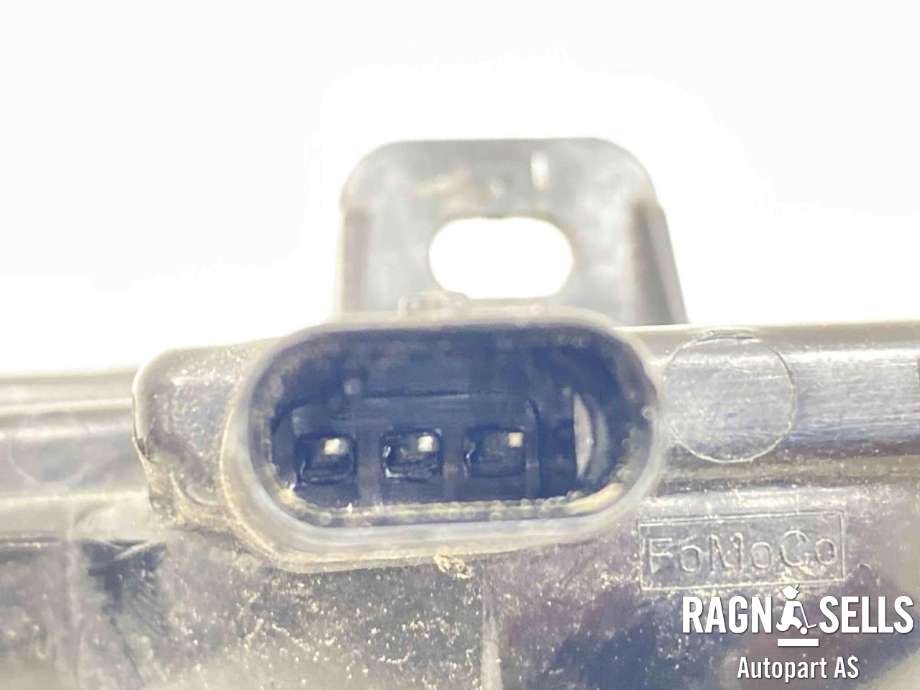Ryggelys til Ford Mustang Mach-e 2020-->>  (LJ8B 15500 A|)