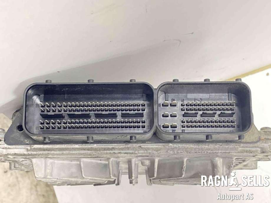 Styreenhet motor til Volvo XC90 2002-2006 (Type I, Fase 1)  (30771550|0281012103|)