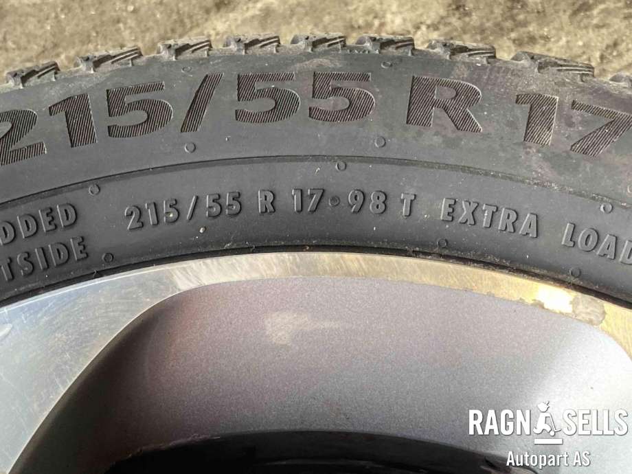Hjulsett aluminium vinter til Peugeot 508 2011-2014 (Type I, Fase 1) (CONTINENTAL|5X108/ET46/65.1|215/55R17|)