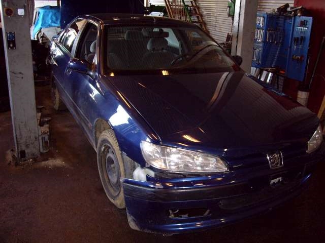 Peugeot 406 1996-1999 (Fase 1) , Motorkode: 4 CYL INSP, Girkassekode: 