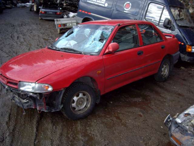 Mitsubishi Lancer 1993-1996 , Motorkode: 4 CYL INSP, Girkassekode: