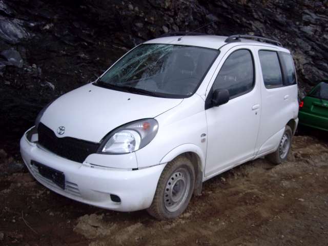 Toyota Yaris Verso 1999-2007 , Motorkode: 4 CYL DIES, Girkassekode: