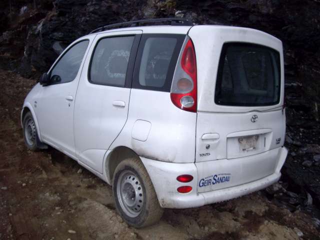Toyota Yaris Verso 1999-2007 , Motorkode: 4 CYL DIES, Girkassekode: