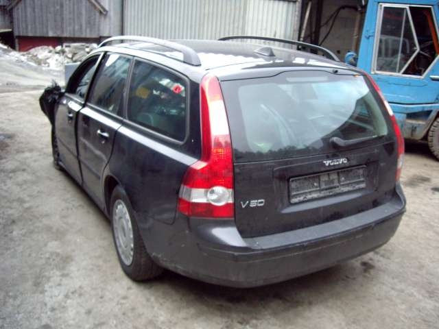 Volvo V50 2004-2007 (Fase 1) , Motorkode: 4 CYL DIES, Girkassekode: 