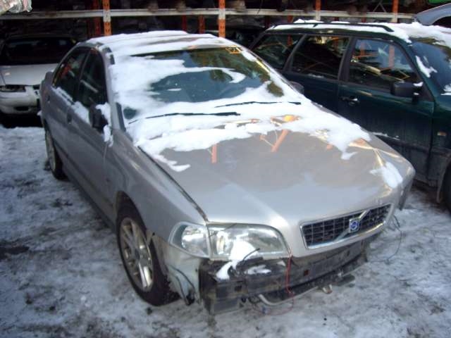 Volvo V40 / S40 1994-2000 (Type I, Fase 1) , Motorkode: 4 CYL INSP, Girkassekode: