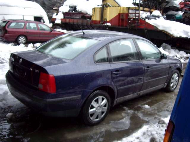 VW Passat 1997-2000 (B5,3B) (B5,3B), Motorkode: 4 CYL INSP, Girkassekode: 
