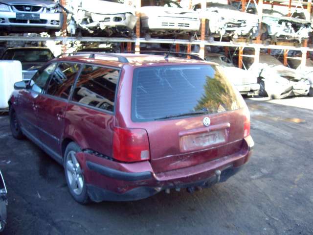 VW Passat 1997-2000 (B5,3B) (B5,3B), Motorkode: 4 CYL INSP, Girkassekode: 