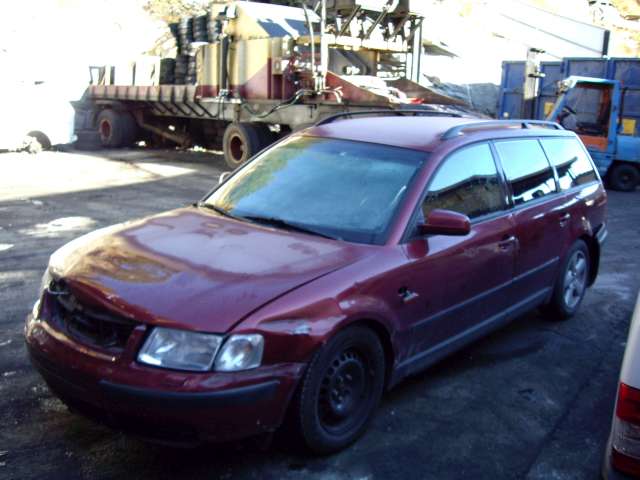 VW Passat 1997-2000 (B5,3B) (B5,3B), Motorkode: 4 CYL INSP, Girkassekode: 