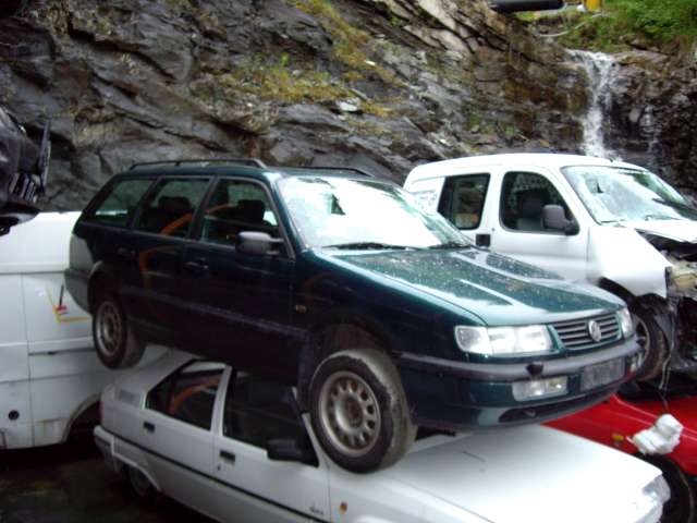 VW Passat 1994-1996 (B4) (B4), Motorkode: 4 CYL DIES, Girkassekode: 