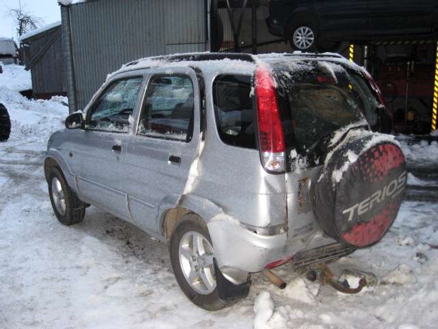 Daihatsu Terios 2000-2006 , Motorkode: 4 CYL INSP, Girkassekode: 