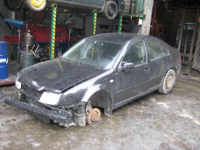 VW Bora 1999-2005 , Motorkode: 4 CYL INSP, Girkassekode: