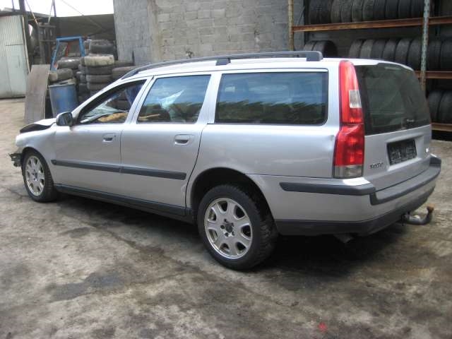 Volvo V70 2000-2004 (Type II, Fase 1) , Motorkode: 5 CYL DIES, Girkassekode:
