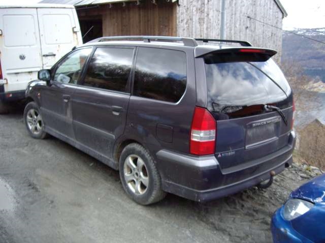 Mitsubishi Space Wagon 2000-2004 , Motorkode: 4 CYL INSP, Girkassekode:
