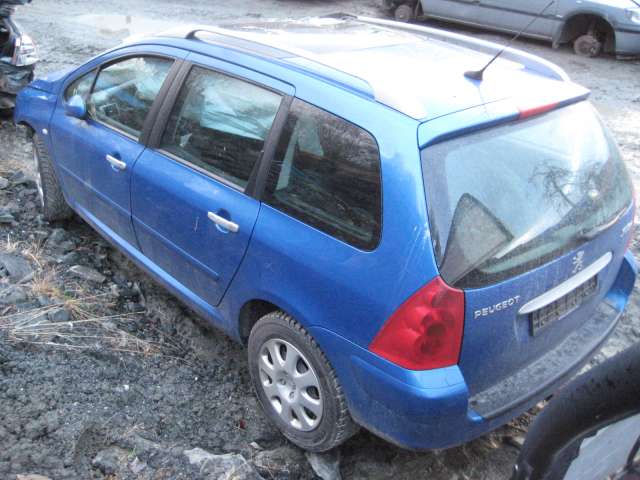 Peugeot 307 2001-2004 (Fase 1) , Motorkode: 4 CYL INSP, Girkassekode: