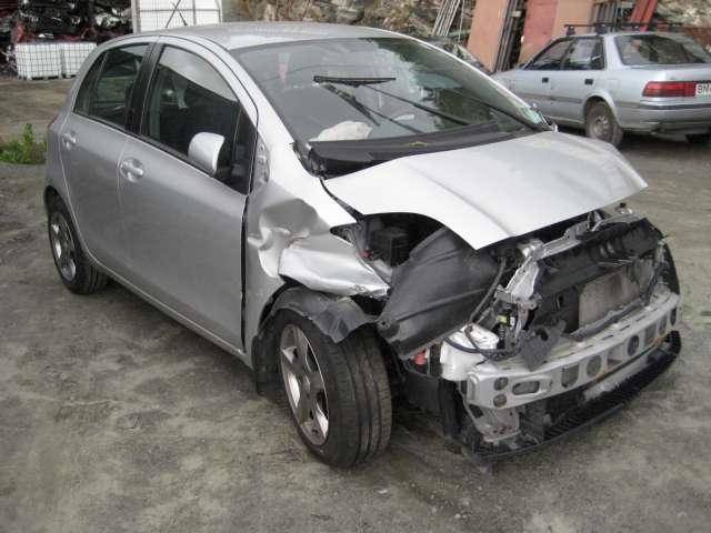 Toyota Yaris 2006-2009 (Type II, Fase 1) , Motorkode: 4 CYL INSP, Girkassekode: