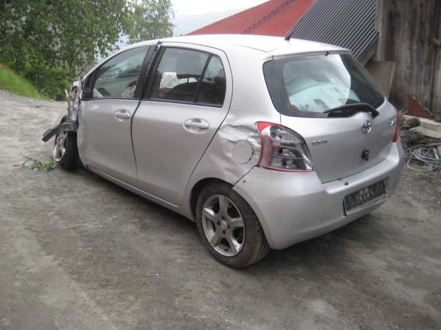 Toyota Yaris 2006-2009 (Type II, Fase 1) , Motorkode: 4 CYL INSP, Girkassekode: