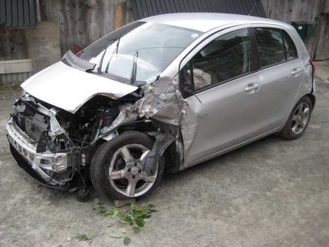Toyota Yaris 2006-2009 (Type II, Fase 1) , Motorkode: 4 CYL INSP, Girkassekode: