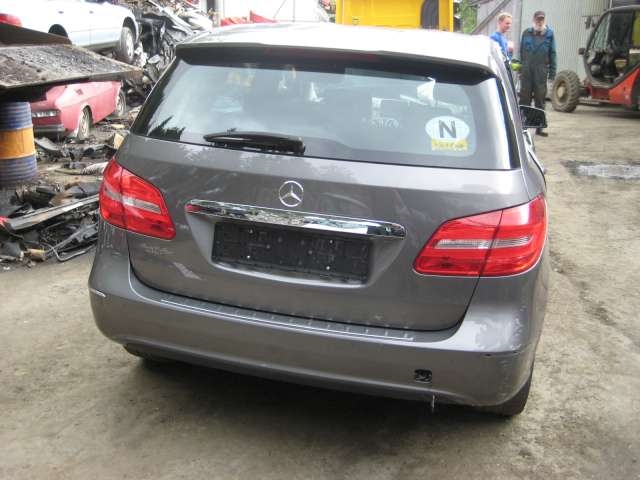 Mercedes B-Klasse 2011-2018 (W246) (W246), Motorkode: 4 CYL DIES, Girkassekode: 