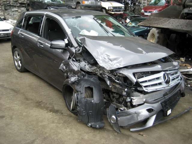Mercedes B-Klasse 2011-2018 (W246) (W246), Motorkode: 4 CYL DIES, Girkassekode: 