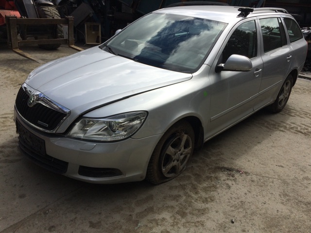 Škoda Octavia 2009-2013 (Type II, Fase 2) , Motorkode: 4 CYL DIES, Girkassekode: LUB