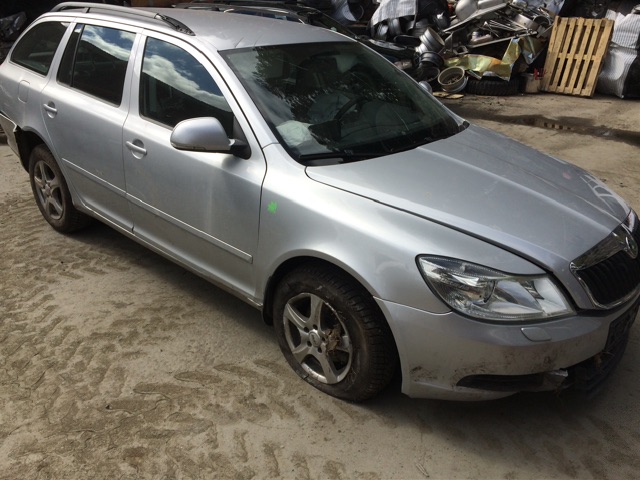 Škoda Octavia 2009-2013 (Type II, Fase 2) , Motorkode: 4 CYL DIES, Girkassekode: LUB