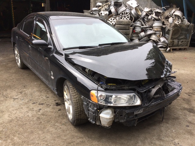 Volvo S60 2005-2010 (Type I, Fase 2) , Motorkode: 5 CYL DIES, Girkassekode:
