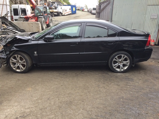 Volvo S60 2005-2010 (Type I, Fase 2) , Motorkode: 5 CYL DIES, Girkassekode: